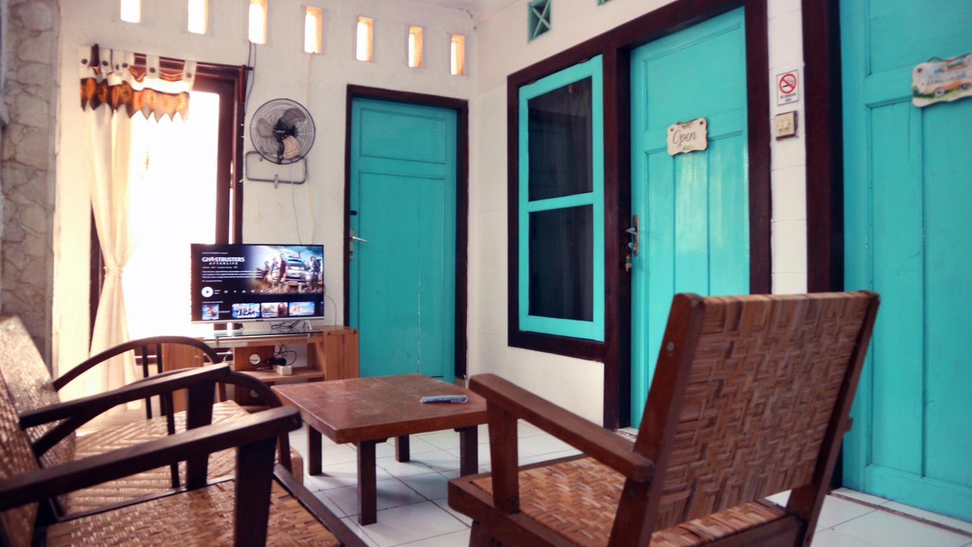 Budarno Homestay Kejayan Exterior foto