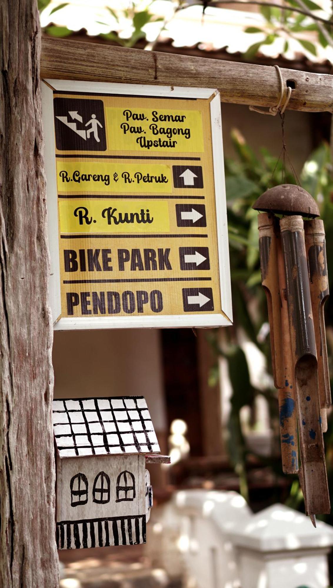 Budarno Homestay Kejayan Exterior foto