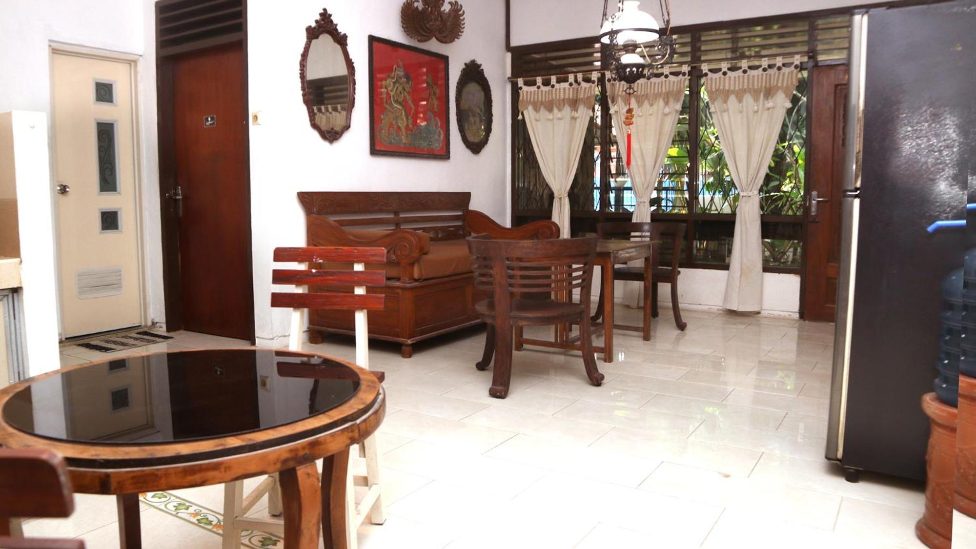 Budarno Homestay Kejayan Exterior foto